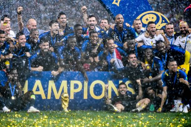 更因为他精 更因为他精