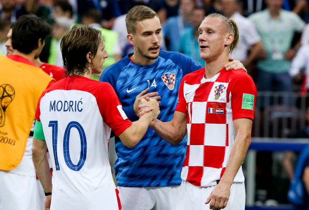 疑是他个人 疑是他个人