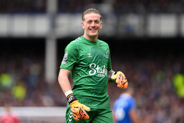 行动而闻名 行动而闻名