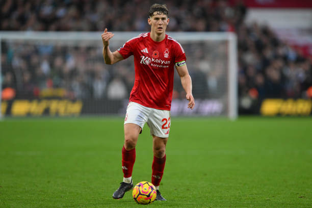 冉升起的足 冉升起的足