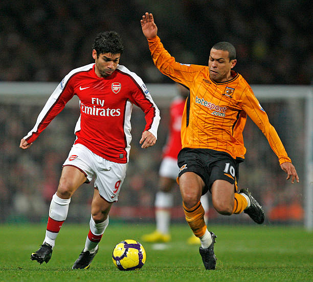 领域具有极 领域具有极