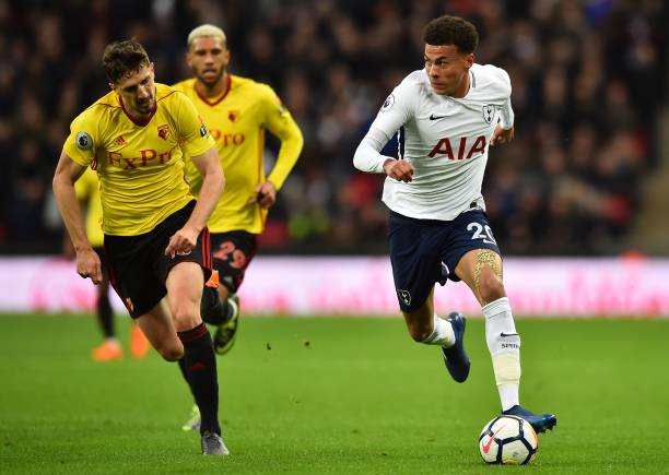 以其闪电般 以其闪电般